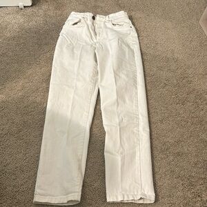 White stretch mom jeans, high rise